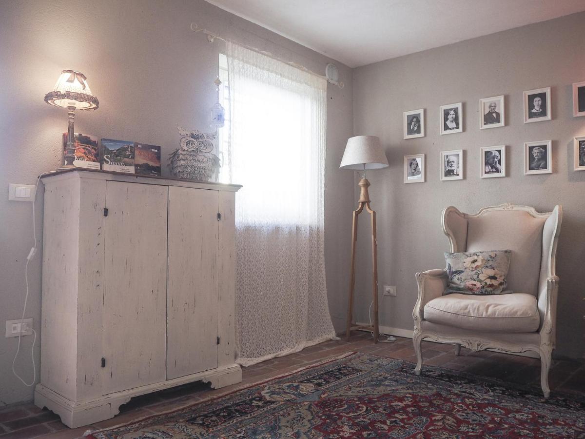 Antique Maison Bed & Breakfast Soave (Verona)