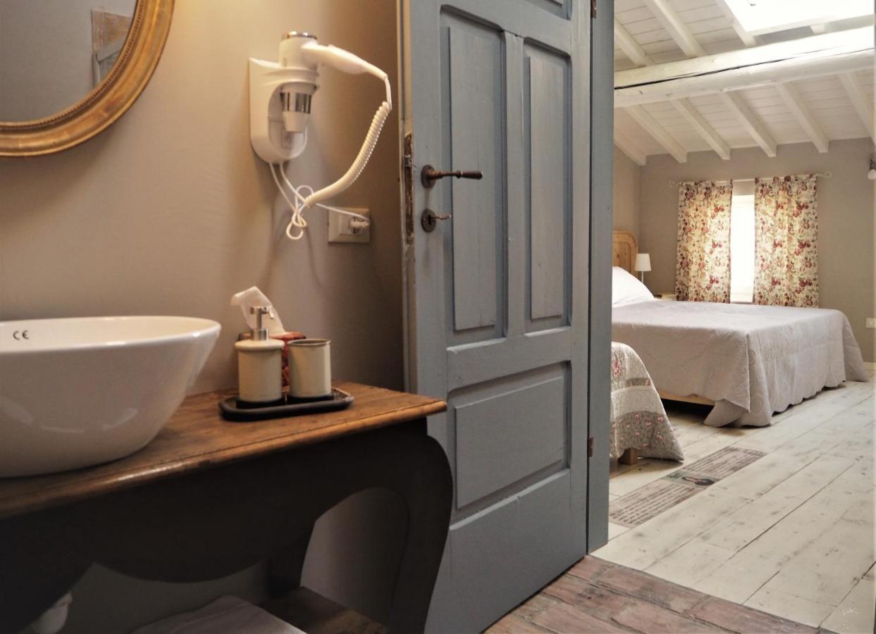 Antique Maison *